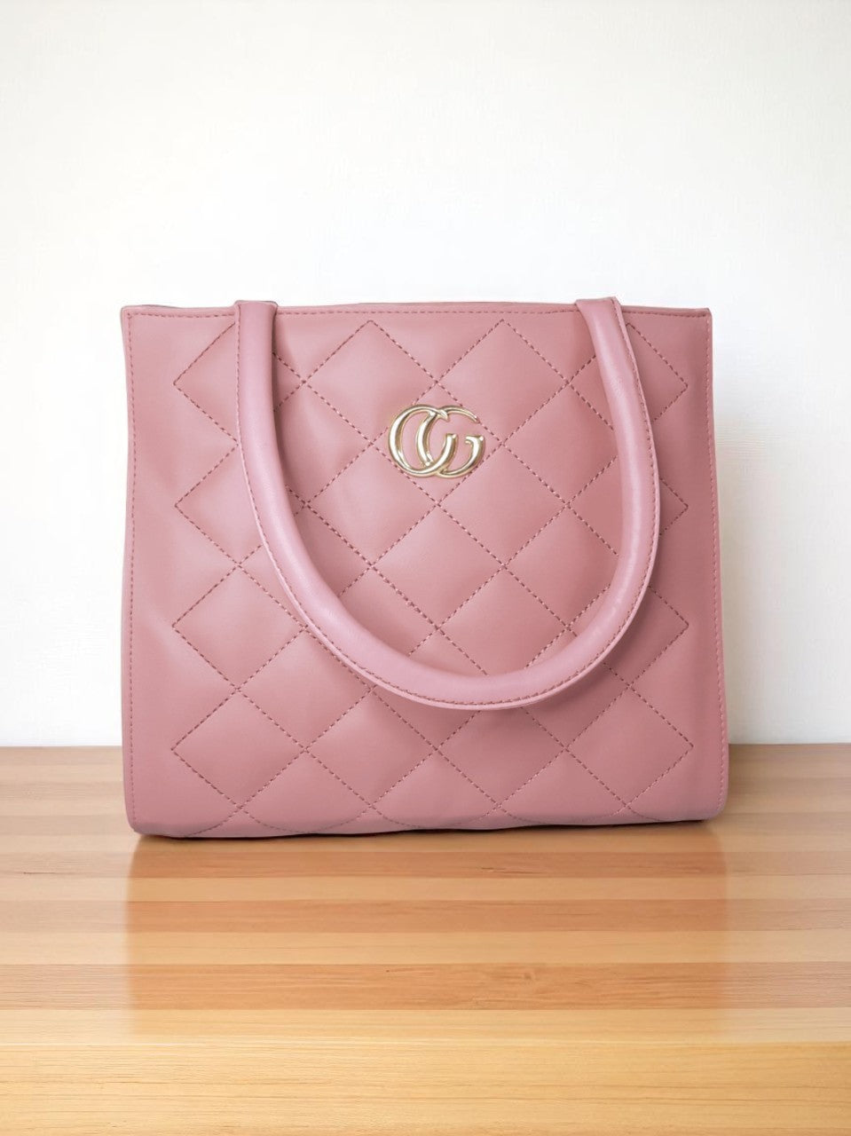 Luxury Quilted Handbag – Elegant Women’s Tote Bag with Premium Artificial Leather