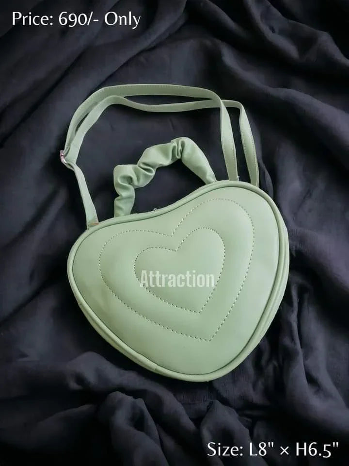 Heart-Shaped Crossbody Bag – Chic Mini Shoulder Purse for Women